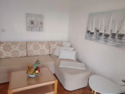 Ferienwohnung für 4 Personen (70 m²) in Bol 5/10