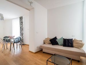 23426580-Ferienwohnung-4-Bologna-300x225-1