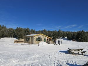 23854978-Ferienwohnung-2-Bolquère-300x225-3