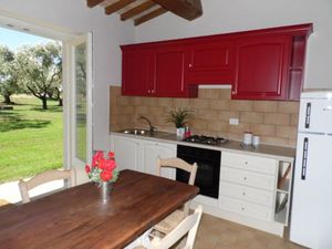 23681471-Ferienwohnung-4-Bolsena-300x225-3