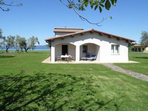 23681471-Ferienwohnung-4-Bolsena-300x225-3