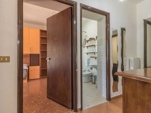 23699818-Ferienwohnung-4-Bolsena-300x225-1