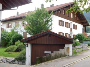 23953372-Ferienwohnung-4-Bolsterlang-300x225-3