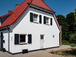 23546499-Ferienwohnung-4-Boltenhagen (Ostseebad)-300x225-1