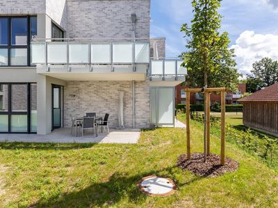 Terrasse mit Zugang zum Wohn-/Essbereich