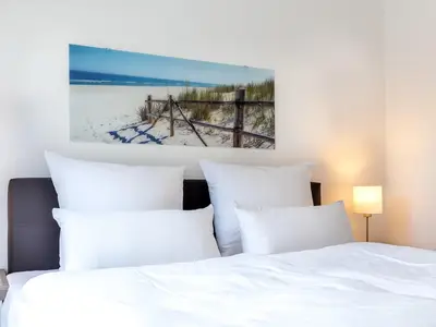 Schlafzimmer "2" mit Boxspringbett