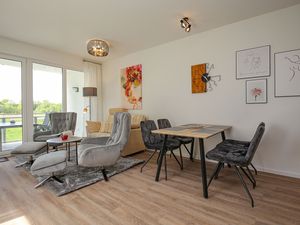 23672767-Ferienwohnung-4-Boltenhagen (Ostseebad)-300x225-2