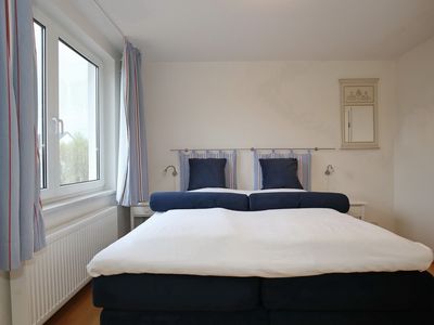 1. Schlafzimmer