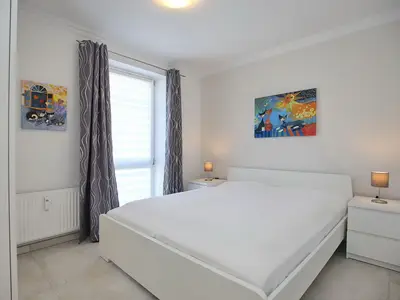zweites Schlafzimmer mit Doppelbett