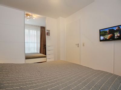 Schlafzimmer mit TV