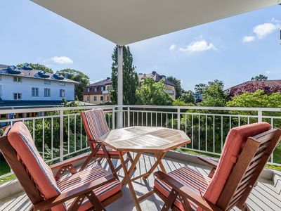 Balkon mit Sitzgruppe