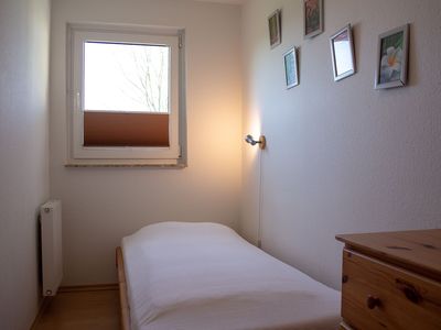 zweites Schlafzimmer mit Einzelbett