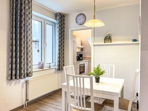 24025603-Ferienwohnung-4-Boltenhagen (Ostseebad)-300x225-4