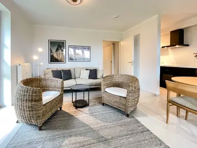 Wohnzimmer mit Sessel