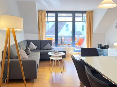 Wohnzimmer mit Essbereich