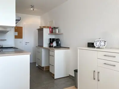 Küchenzeile im Wohnzimmer integreiert