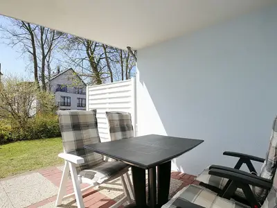 mit Blick zur Terrasse