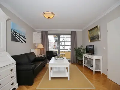 Wohnzimmer mit Sofa
