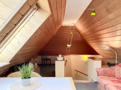 Wohnbereich Treppe zum Schlafzimmer