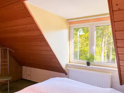 Doppelbett im Schlafzimmer