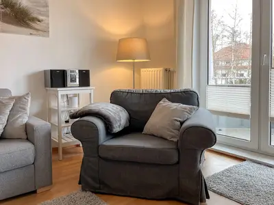 Wohnzimmer mit Sessel
