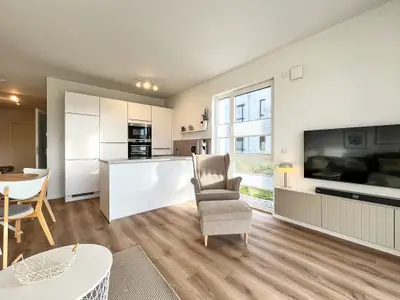 Wohnzimmer mit Blick zur Küche