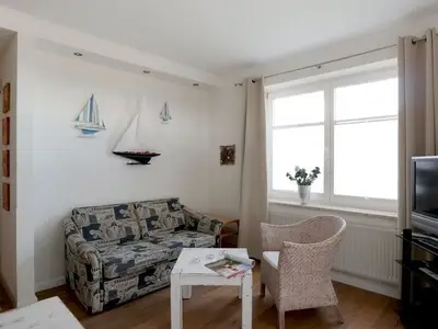 Ferienwohnung für 3 Personen (38 m²) in Boltenhagen (Ostseebad) 1/10