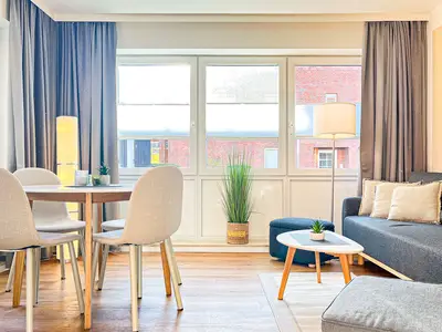 Blick in den Wohn- und Essbereich