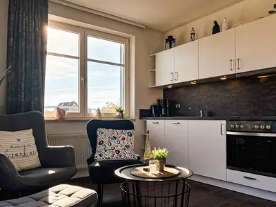 Wohnzimmer mit Blick zur Küche