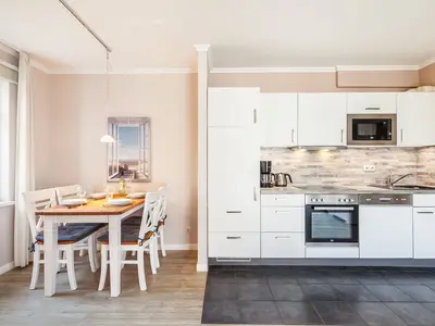 Küchenzeile im Wohnzimmer integriert