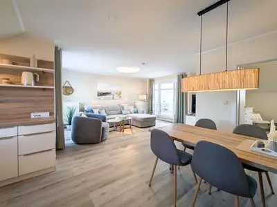 Blick in den Wohn-Essbereich