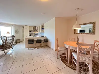 Essbereich mit Küche