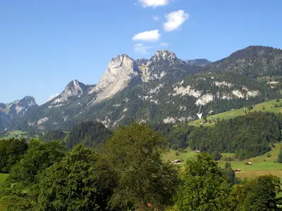 Adlemsried mit Mittagflue