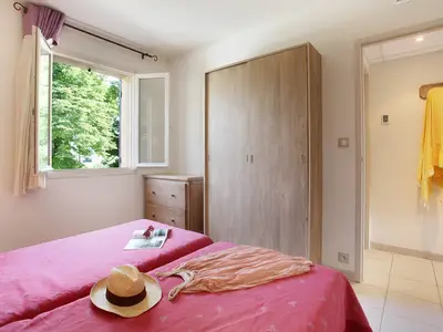 BedRoom BedRoom
