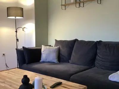 Wohnzimmer mit Couch