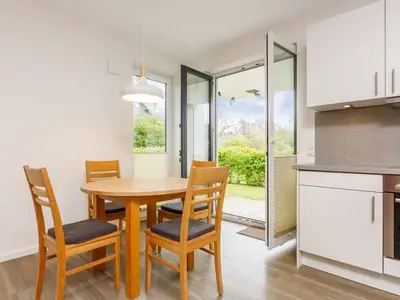 Ferienwohnung für 2 Personen (61 m²) in Börgerende-Rethwisch 8/10