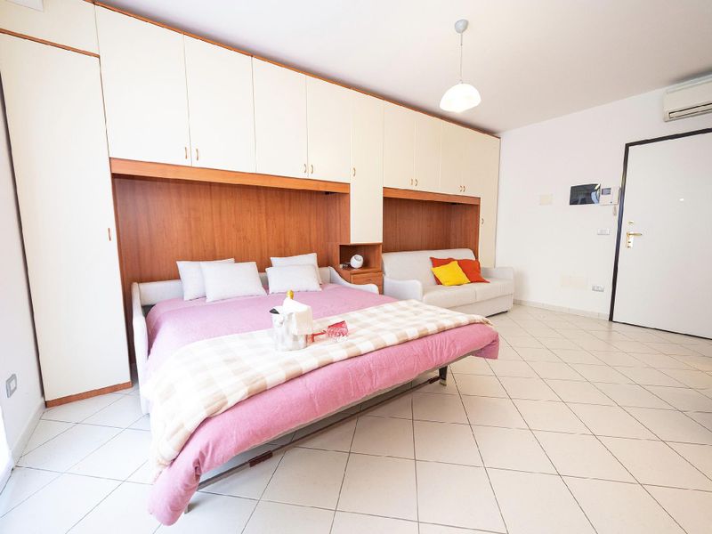 23079667-Ferienwohnung-4-Borghetto Santo Spirito-800x600-1