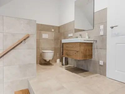 Bad und WC der Ferienwohnung Lichtblick