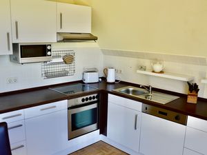 23507154-Ferienwohnung-4-Borkum-300x225-4