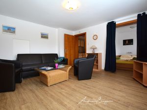 23880964-Ferienwohnung-2-Borkum-300x225-1