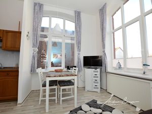 23880979-Ferienwohnung-2-Borkum-300x225-5