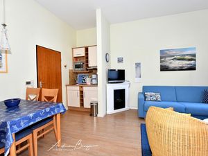 23881049-Ferienwohnung-4-Borkum-300x225-2