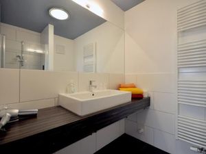 23920638-Ferienwohnung-2-Borkum-300x225-5