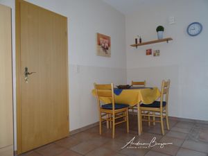 23881276-Ferienwohnung-3-Borkum-300x225-4