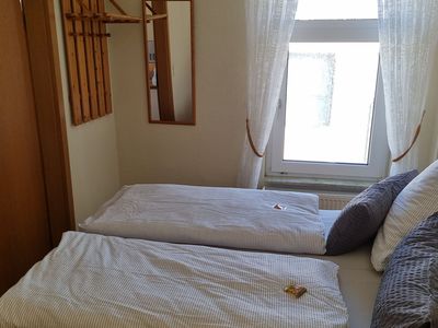 kleines Schlafzimmer mit 1,40 Bett