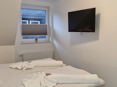 Schlafzimmer mit TV