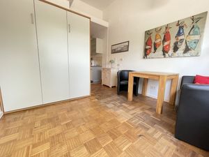 23891923-Ferienwohnung-2-Borkum-300x225-2