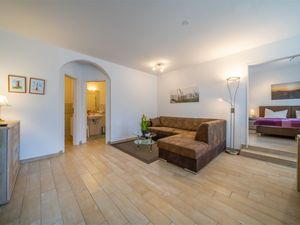 23967837-Ferienwohnung-4-Borkum-300x225-3