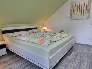 23968673-Ferienwohnung-4-Borkum-300x225-4