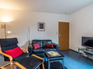 23918968-Ferienwohnung-2-Borkum-300x225-3